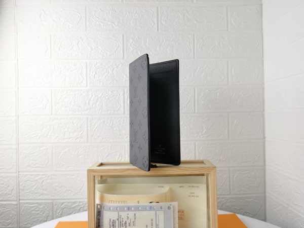 LVコピーウォレット背面デザイン